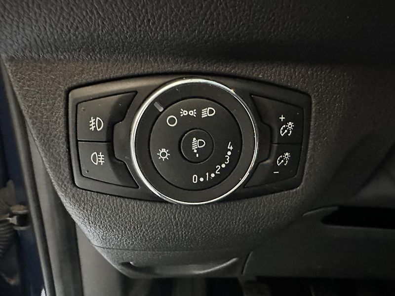 Ford Tourneo Courier Trend 1.0 EcoBoost 100k man. - fotka 16 z 21