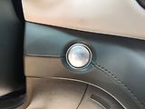 Hyundai Santa Fe 2.2 CRDI/142kW Luxury DCT 4x4 - náhled 34