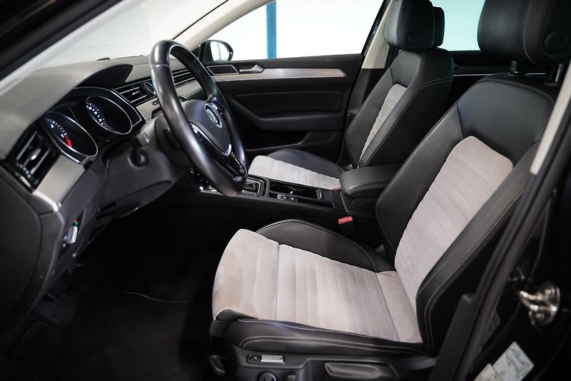 Volkswagen Passat - fotka 11 z 29