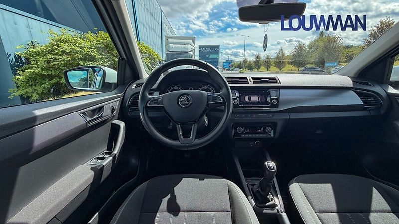 Škoda Fabia 1.0 TSI style - fotka 5 z 26