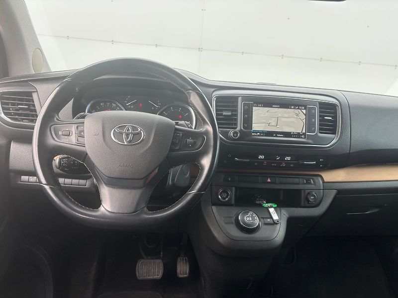 Toyota ProAce Verso 2,0 D-4D L2 AT - fotka 5 z 26