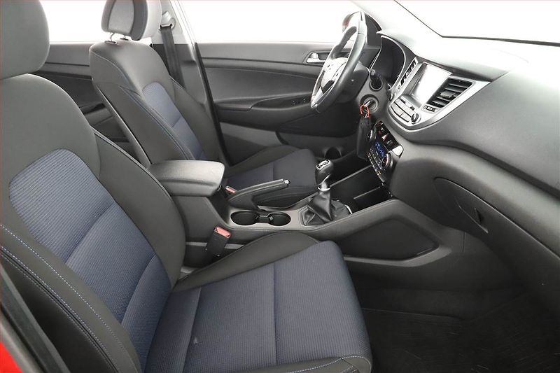 Hyundai Tucson (2016) 1.7 CRDi, Navi, Tempomat - fotka 7 z 13
