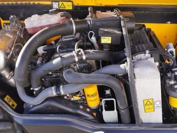 JCB (2023) 9.5m/3.5t manipulátor ZÁNOVNÍ - fotka 5 z 7