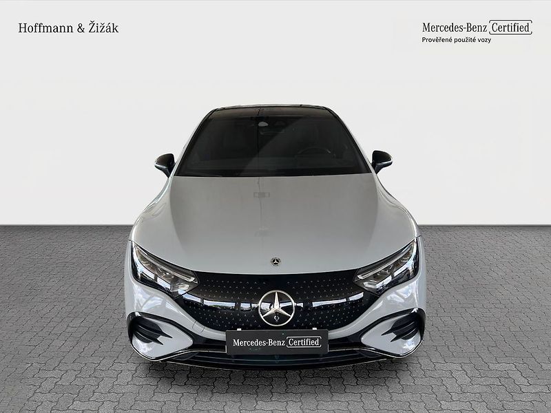 Mercedes-Benz EQE - fotka 2 z 19