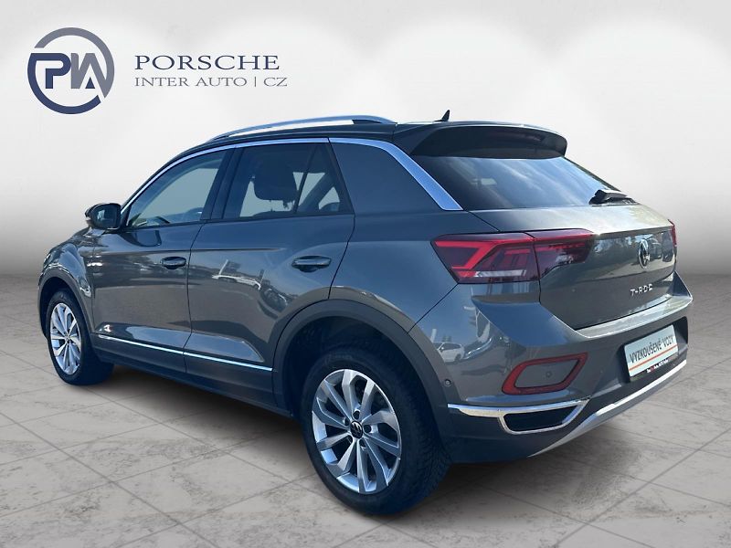 Volkswagen T-Roc 1.5 TSI Style  110 kW - fotka 8 z 29