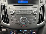 Ford Focus 1.5   Titanium - náhled 15