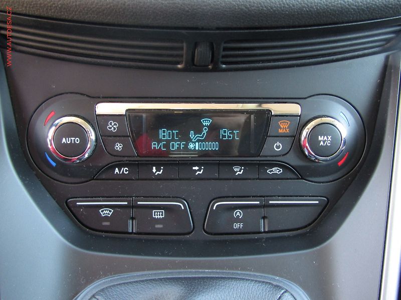 Ford Kuga (2015) 1.5EB, ČR, Xenon, kůže - fotka 14 z 19
