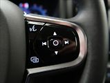 Volvo XC60 2,0 B4 AWD PLUS DARK 1. MAJ ČR - náhled 15