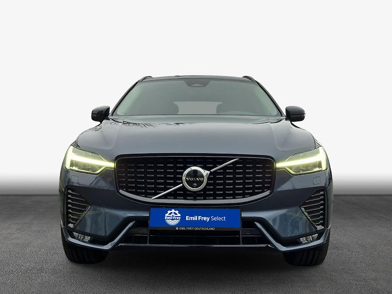 Volvo XC60 B5 AWD Ultra Dark VZDUCH TAŽNÉ - fotka 3 z 15