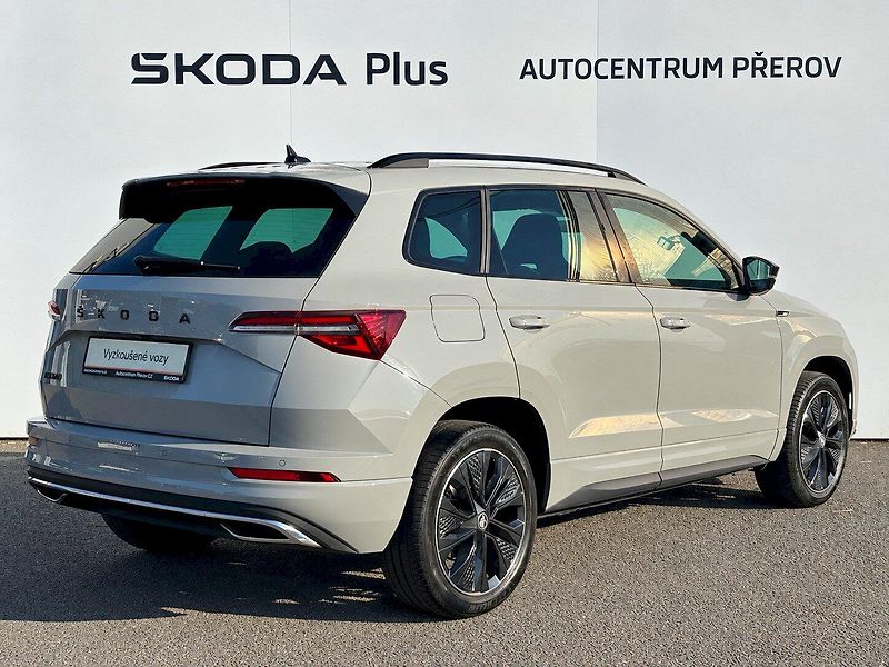 Škoda Karoq (2022) 2.0 TDI 110kW SportLine - fotka 2 z 35