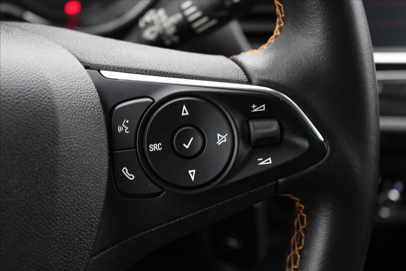 Opel Crossland X 1,2 T  NOVÉ V ČR,1.MAJITEL - fotka 20 z 39