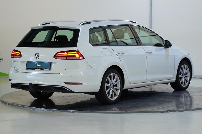 Volkswagen Golf - fotka 2 z 29