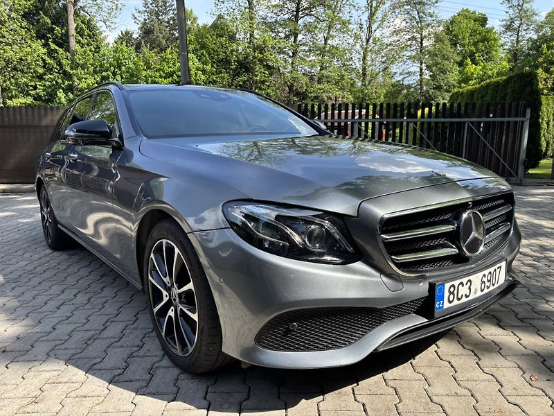 Mercedes-Benz Třídy E (2018) E400 D - fotka 7 z 32