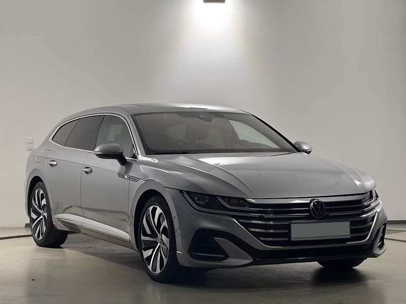 Volkswagen Arteon 2.0 TSI Pano 360 DCC Ad.Temp - fotka 3 z 22
