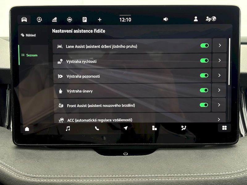 Škoda Superb (2025) DSG 2.0 TDI / 110kW / SPORTLIN - fotka 27 z 35