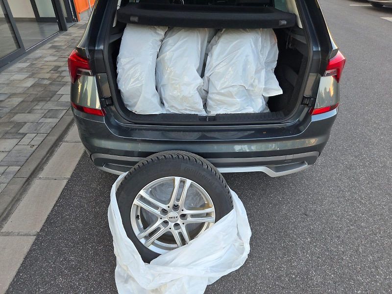 Škoda Kamiq (2021) 1.0 TSI DSG - fotka 10 z 10