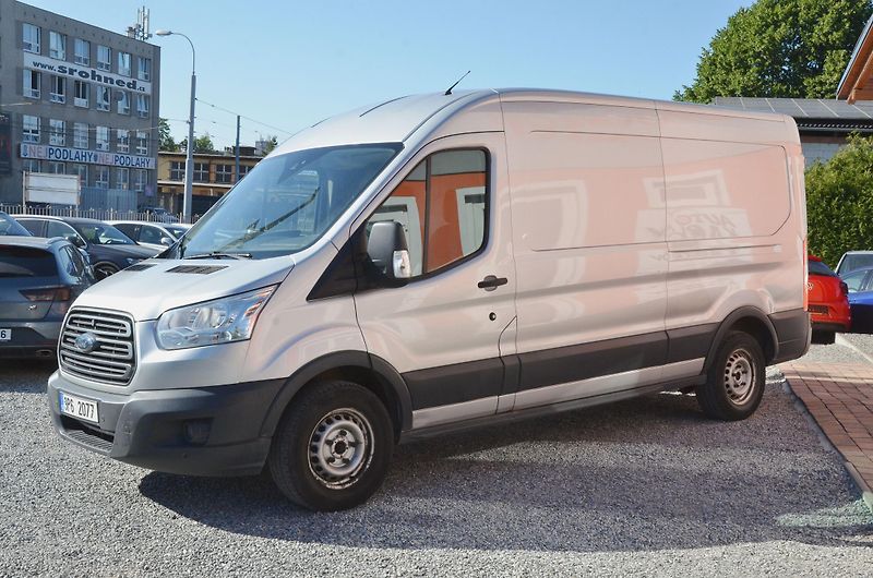 Ford Transit (2018) L3H2 2.0 TDCi / KLIMA / NAVI - fotka 3 z 34
