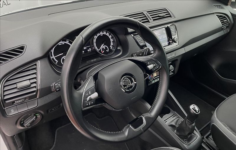 Škoda Fabia 1,0 TSi,1.maj.,ČR,po servisu - fotka 13 z 23