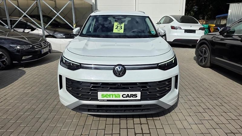 Volkswagen Tayron (2025) 1.5 PHEV 150kW Elegance SoH100 - fotka 3 z 46