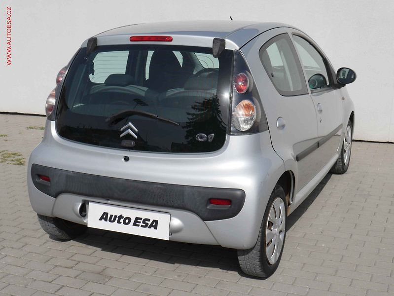 Citroën C1 (2010) 1.0i, AC, STK4/28 - fotka 4 z 14
