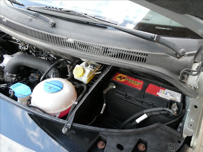 Volkswagen Multivan 2,0 TDi DSG 4x4,závěs,HIGHLINE - fotka 42 z 44