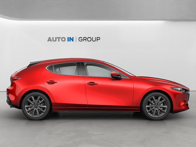 Mazda 3 (2026) 2.5 e-Skyactiv G140 Centre-Lin - fotka 8 z 10