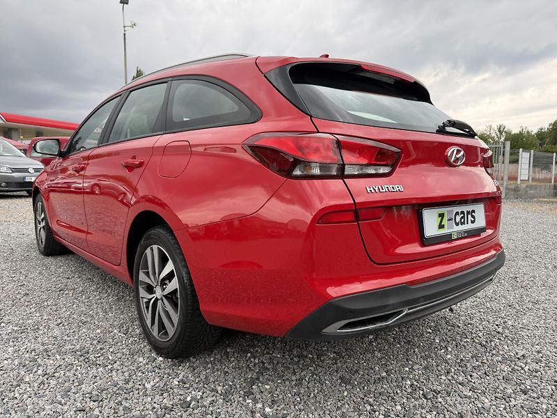 Hyundai i30 1.5DPi Comfort 81kW ČR - fotka 7 z 20