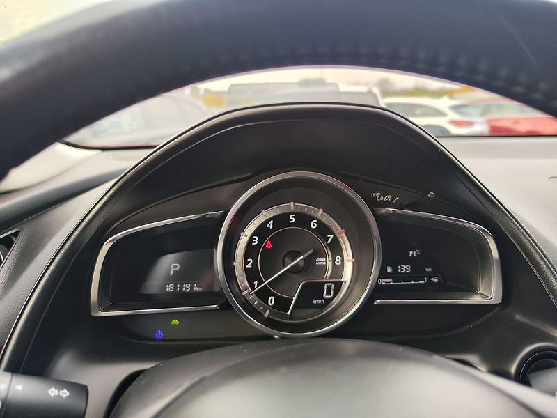 Mazda CX-3 2.0 Skyactiv/110kW Revolution - fotka 14 z 31
