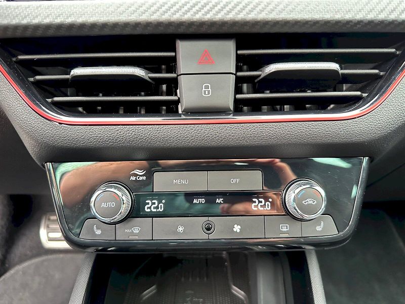 Škoda Kamiq (2025) 1,0 TSI / 85 KW / DSG / Monte - fotka 22 z 30