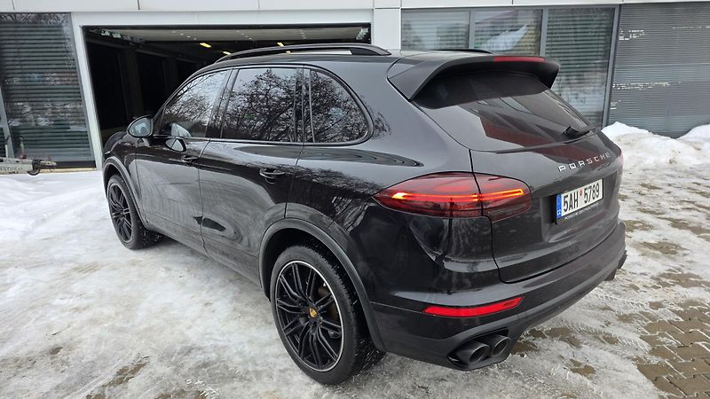 Porsche Cayenne (2016) 4.2tdi V8 VZDUCH CZ LED ZÁRUKA - fotka 5 z 13