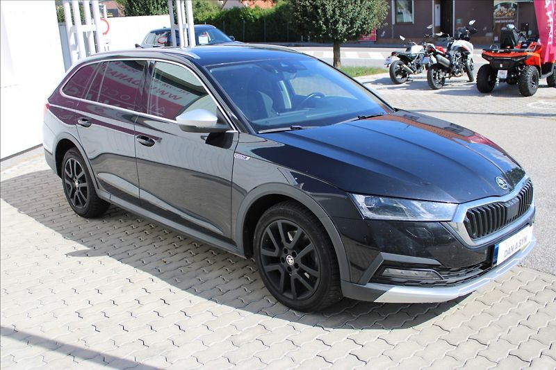 Škoda Octavia 2,0 TDI 147 kW Scout 4x4 DSG - fotka 2 z 4