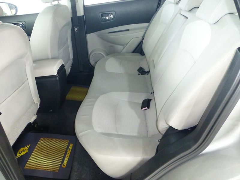 Nissan Qashqai (2008) 1,5DCI*DIGI*ALU*PANORAMA - fotka 14 z 25