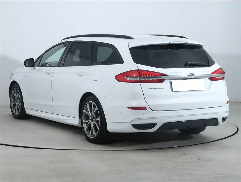 Ford Mondeo (2019) ST-Line 1.5 EcoBoost, Automat - fotka 4 z 27