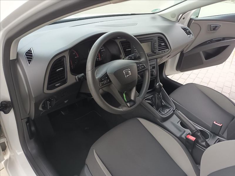 Seat Leon 1,2 TSI,77KW,SERVISKA,KLIMA, - fotka 16 z 41