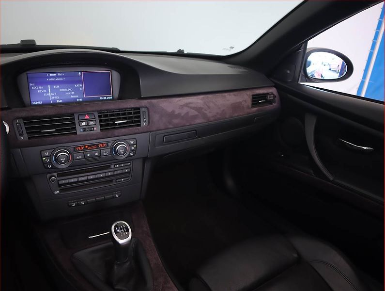 BMW Řada 3 (2007) 325 i, Navi, Xenony, Tempomat - fotka 8 z 21