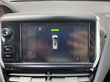 Peugeot 2008 (2016) 1.2PT, Allure, AT - náhled 19
