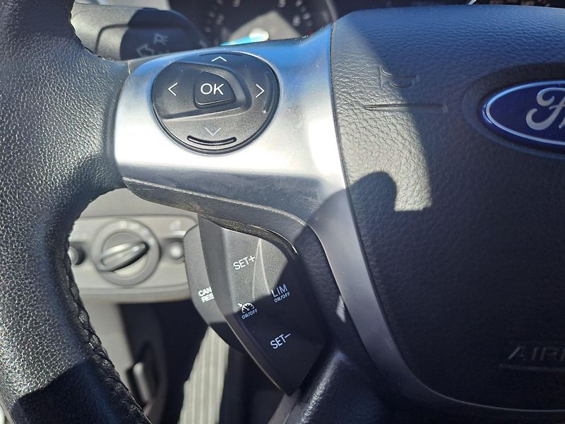 Ford Kuga (2015) 1.8 EB SERVISKA PĚKNÝ STAV - fotka 18 z 29