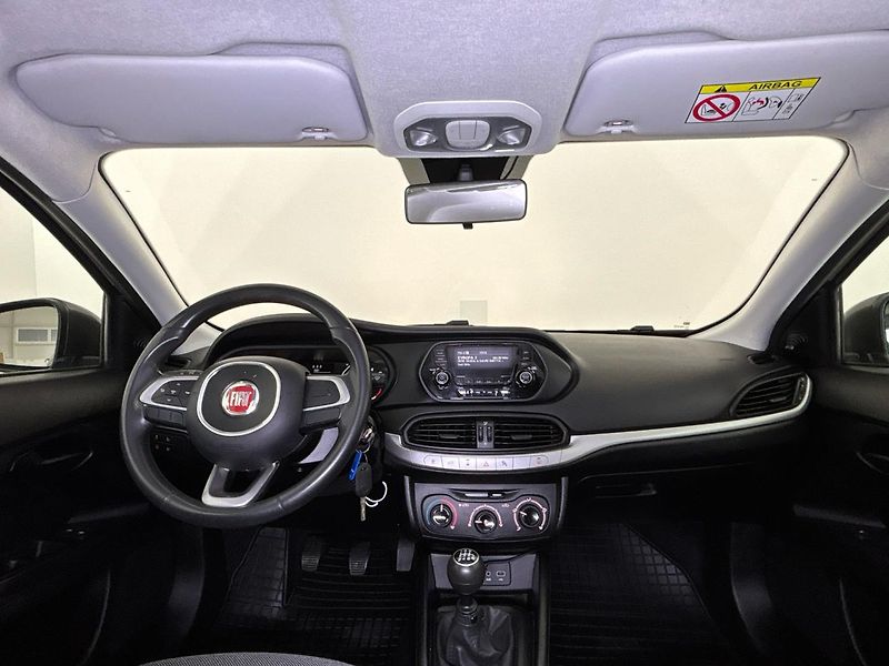 Fiat Tipo Sedan - fotka 5 z 25