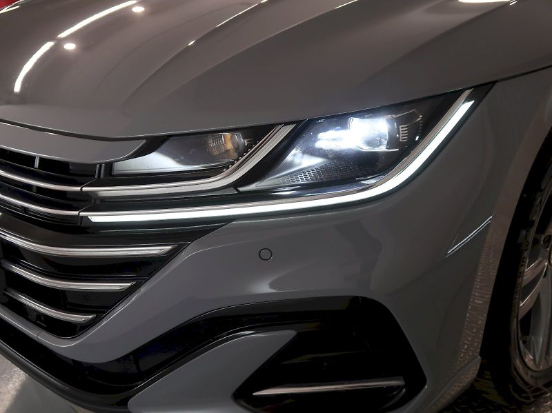 Volkswagen Arteon Shooting Brake (2024) R-LINE 2.0TDI 110KW DSG NAVI - fotka 10 z 41