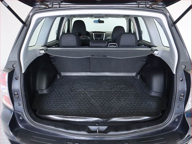 Subaru Forester (2011) 2.0 d, 4X4, Serv.kniha - fotka 14 z 16