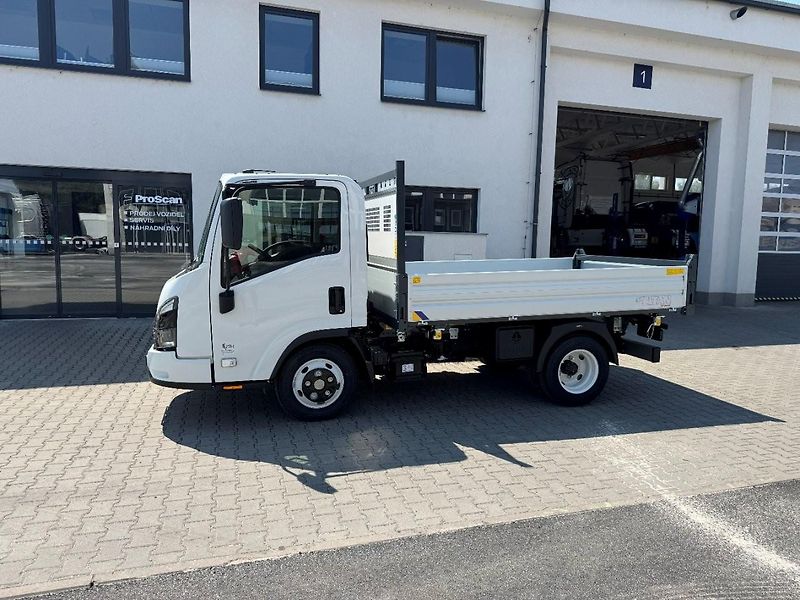 Isuzu M21 (2026) 1.9l, AT, třístranný sklápěč - fotka 5 z 18