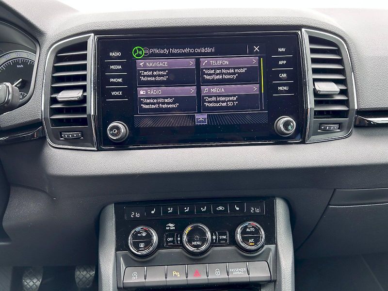 Škoda Karoq (2019) 1.5TSI 110kW Style - fotka 23 z 35