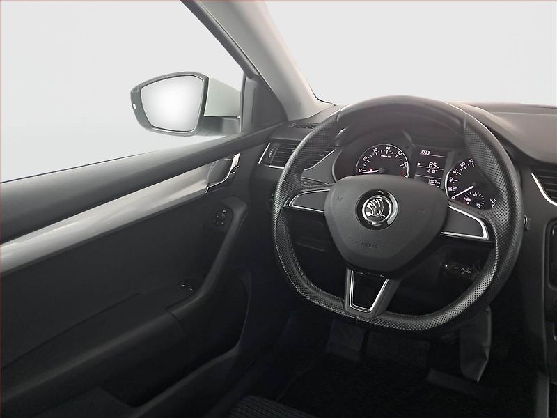 Škoda Octavia (2015) 1.4 TSI, Serv.kniha, Tempomat - fotka 7 z 14