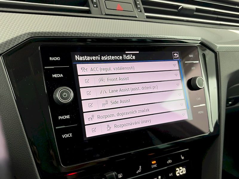Volkswagen Passat (2023) Alltrack 2.0 TDI 147kW 4Motion - fotka 15 z 35