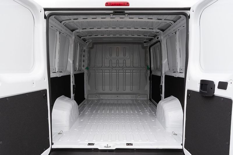 Peugeot Boxer 2.2 BHDI L2H1 20T.KM*DPH*ČR 1M - fotka 22 z 26