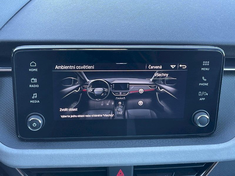 Škoda Kamiq (2025) 1.0 TSI 85 kW Top Selection - fotka 18 z 32
