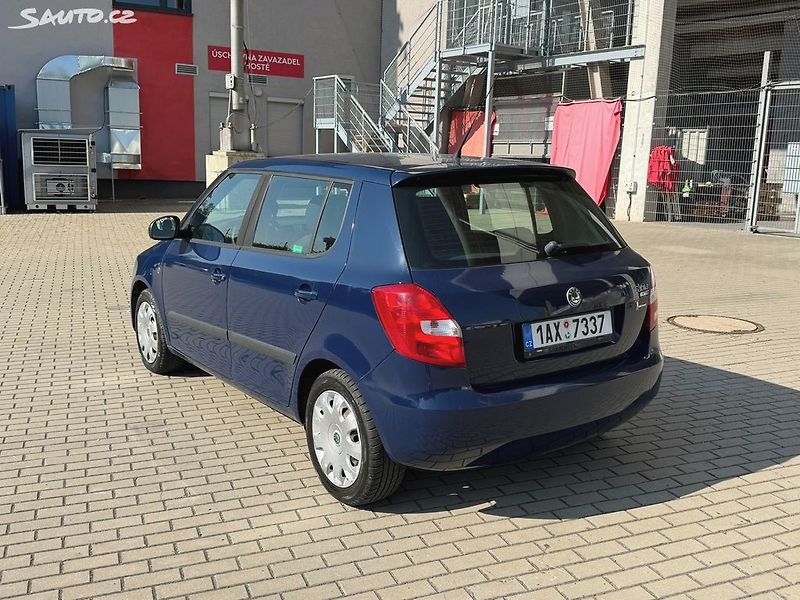 Škoda Fabia (2010) 1.2HTP, 51kw Nová STK L+Z Kola - fotka 3 z 17