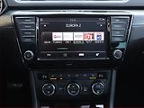 Škoda Superb (2017) 1.6 TDI, Automat, Navi - náhled 12