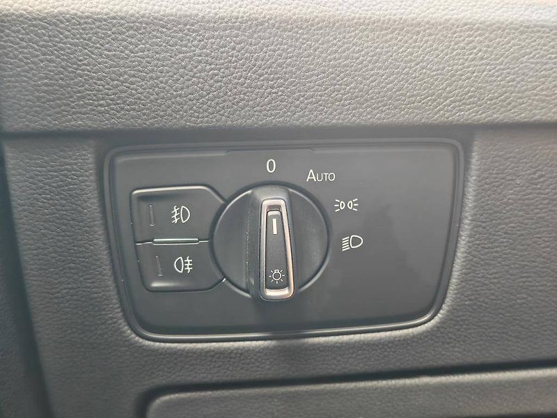 Volkswagen Passat Alltrack 7DSG 4Motion 2,0TDi - fotka 18 z 23
