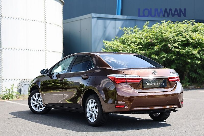 Toyota Corolla 1.6 Active TREND+ - fotka 21 z 23